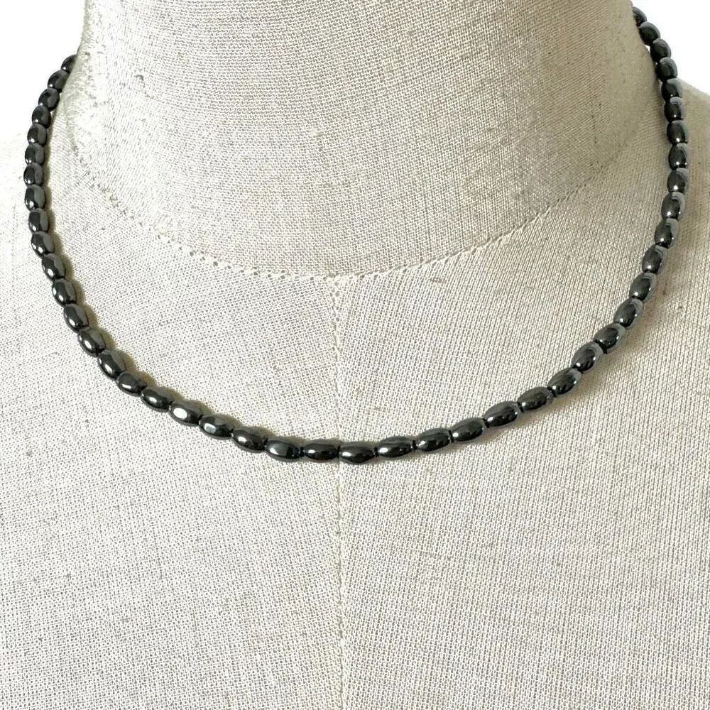 Hematite oval beaded necklace